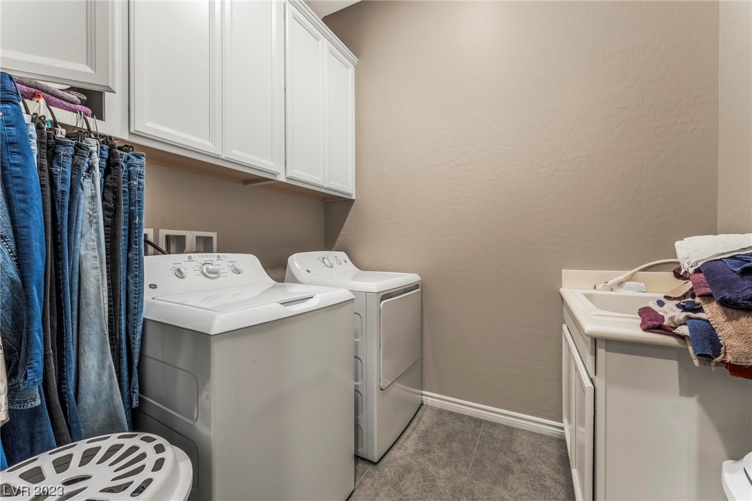 493 Heritage Bridge Avenue