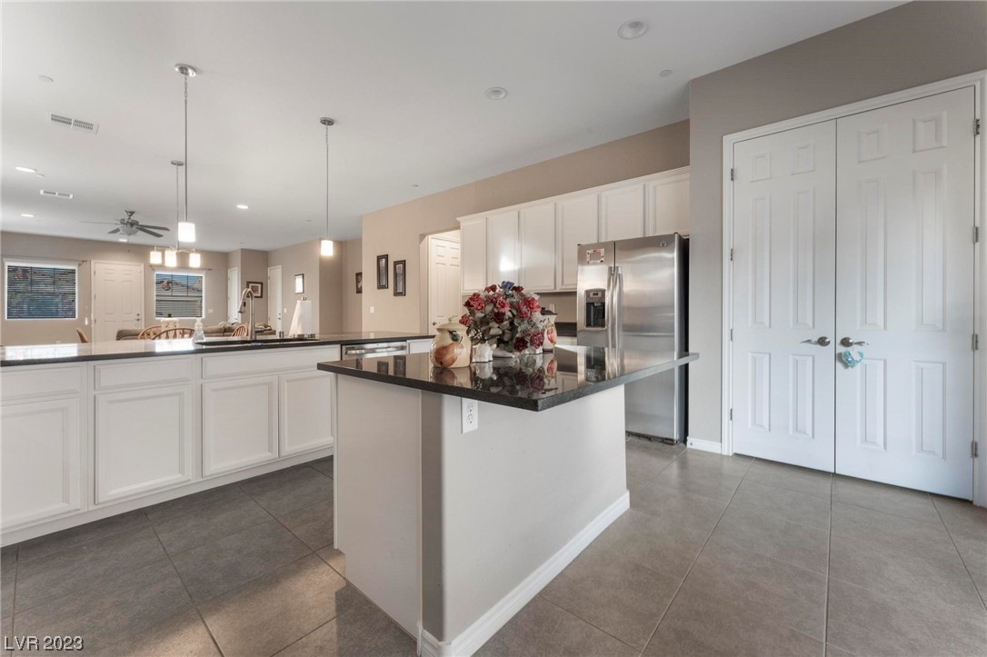 493 Heritage Bridge Avenue