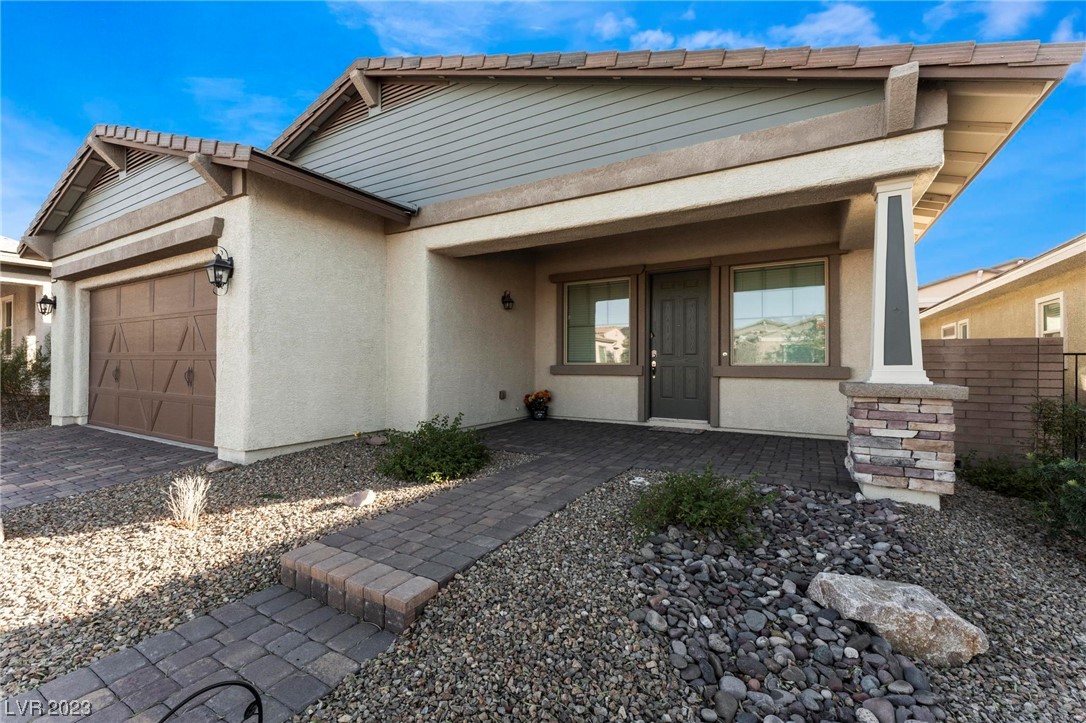 493 Heritage Bridge Avenue