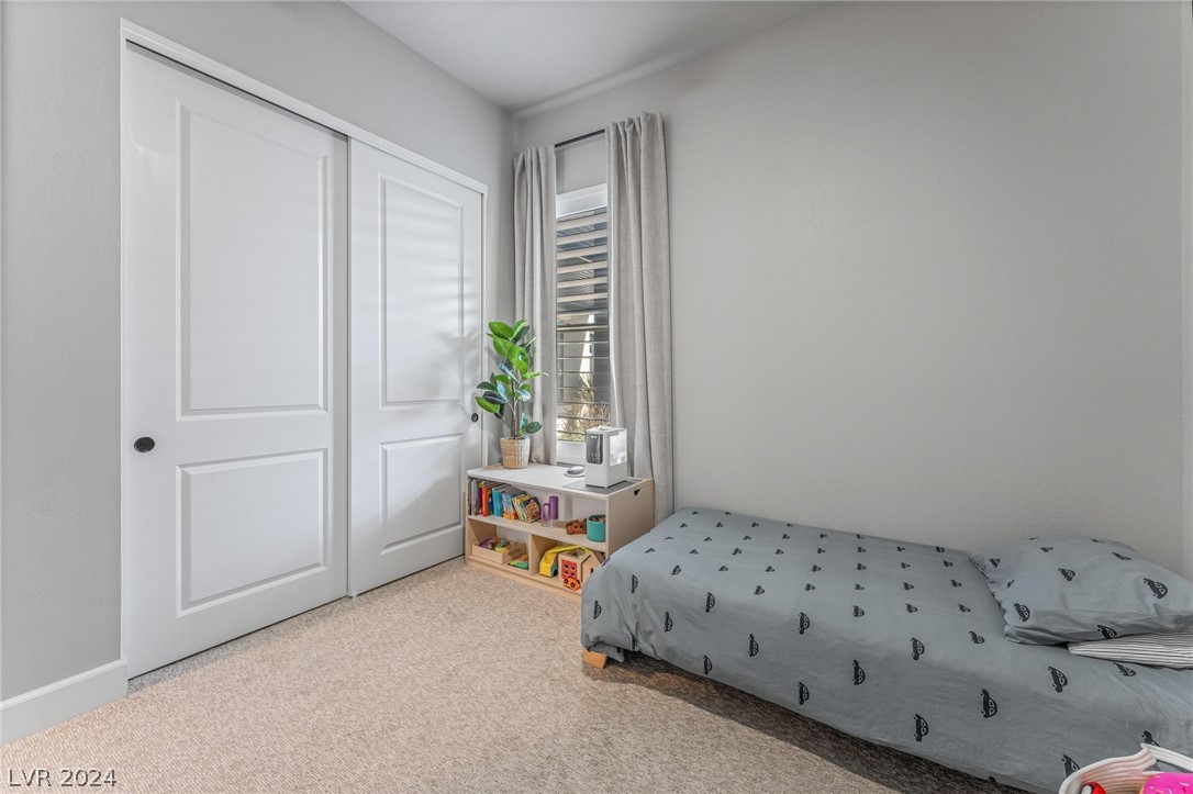 8526 Cloudy Dawn Court