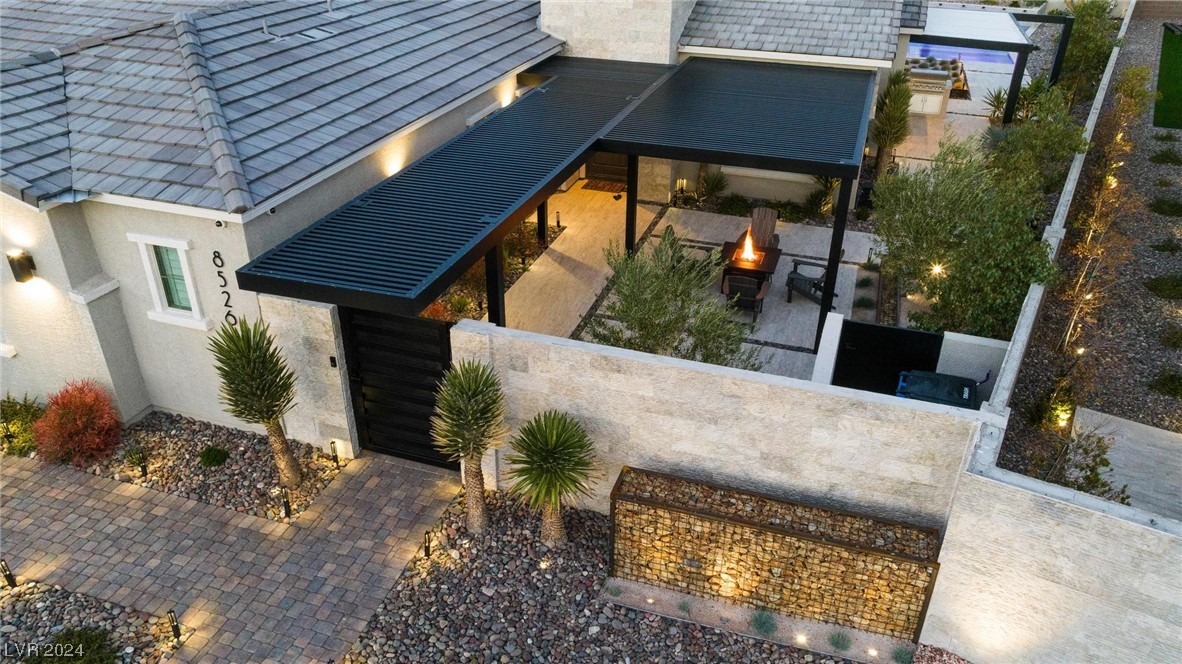 8526 Cloudy Dawn Court