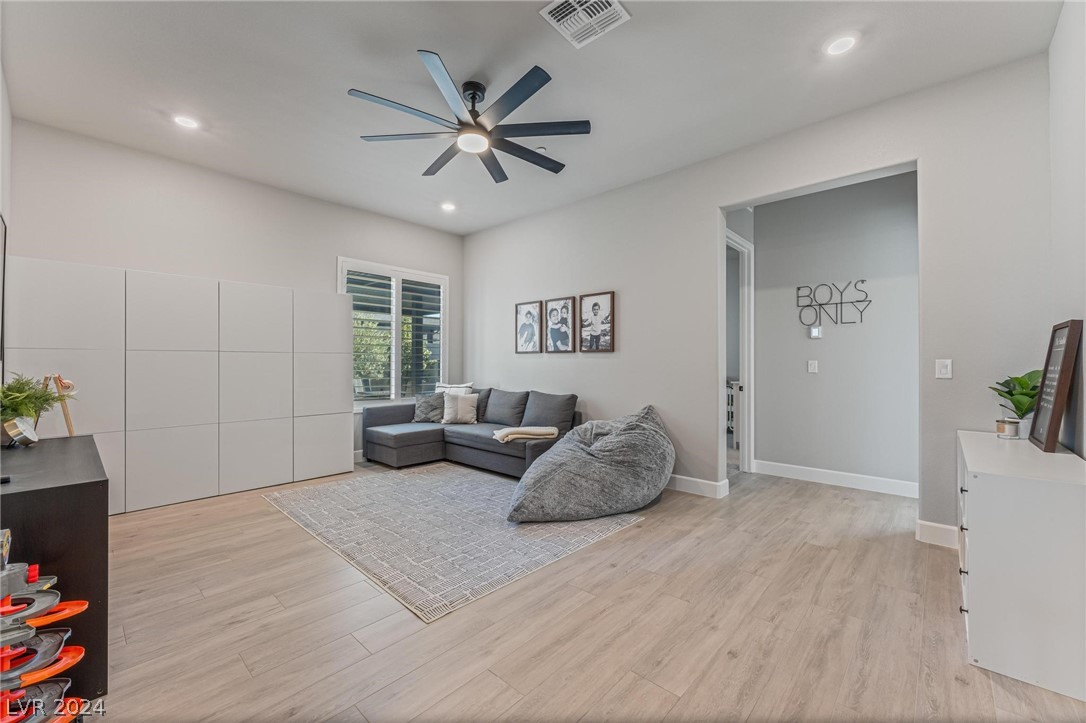 8526 Cloudy Dawn Court