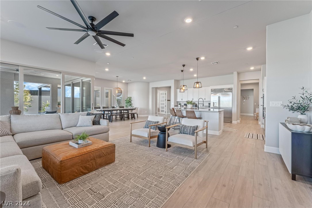 8526 Cloudy Dawn Court