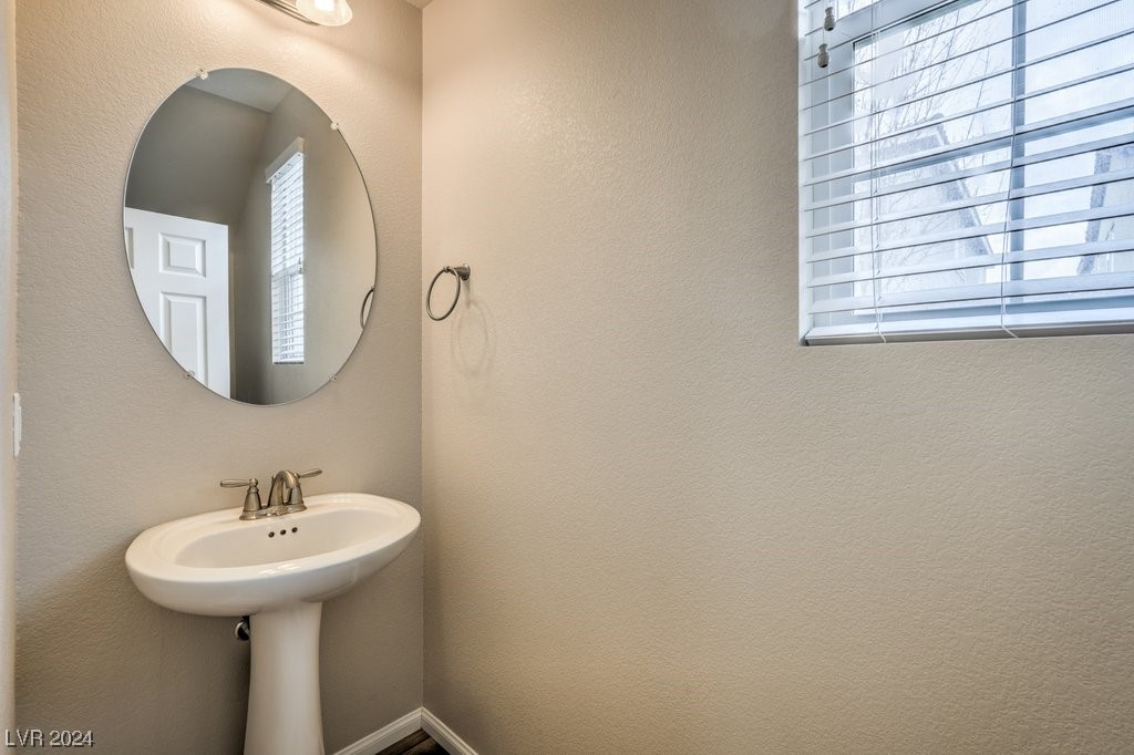 2966 Duverney Avenue