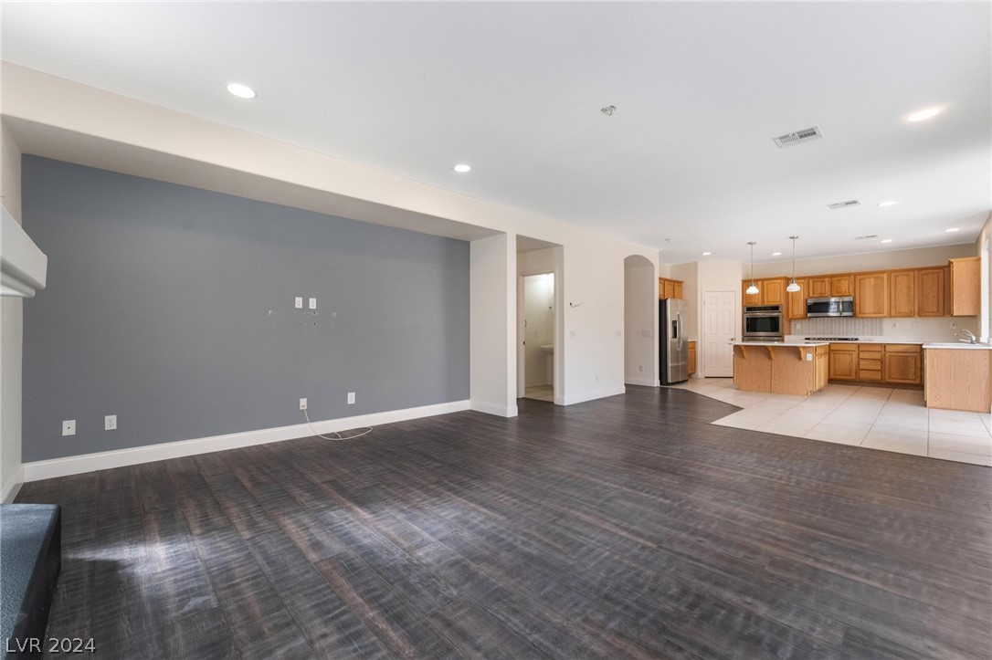 180 Mount Saint Helens Drive