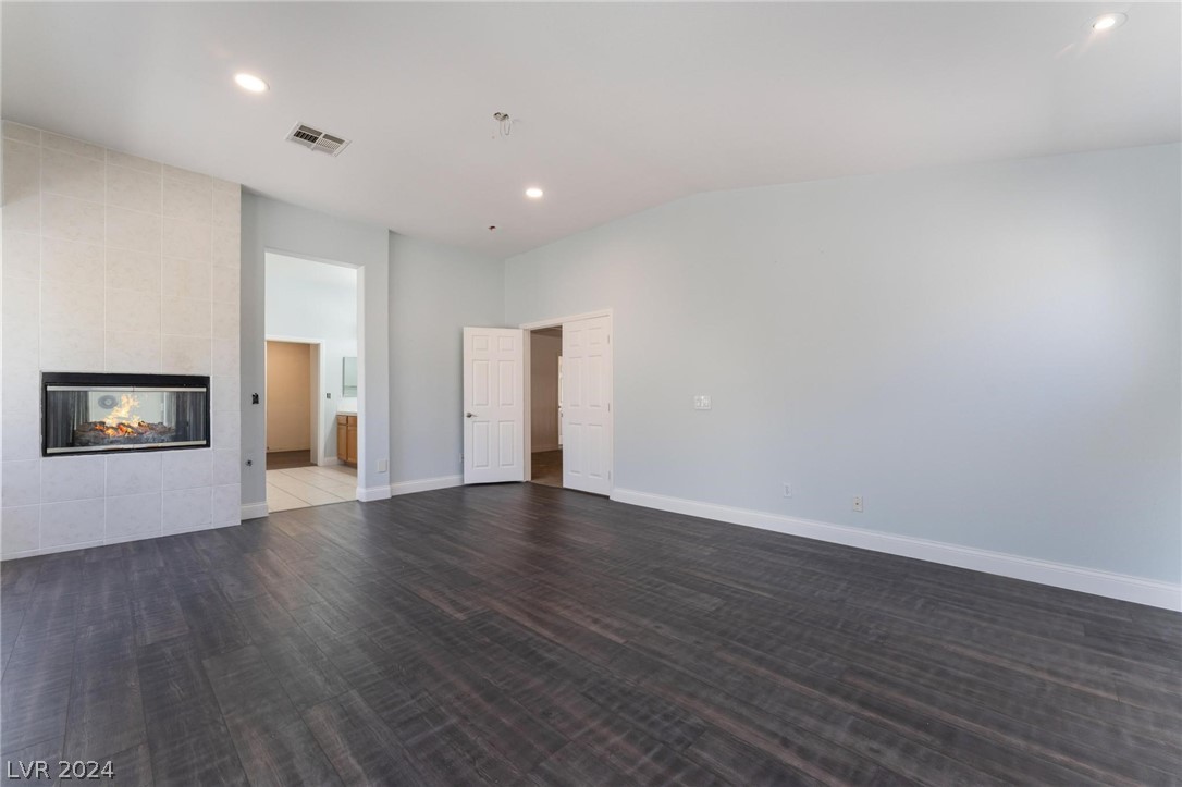 180 Mount Saint Helens Drive