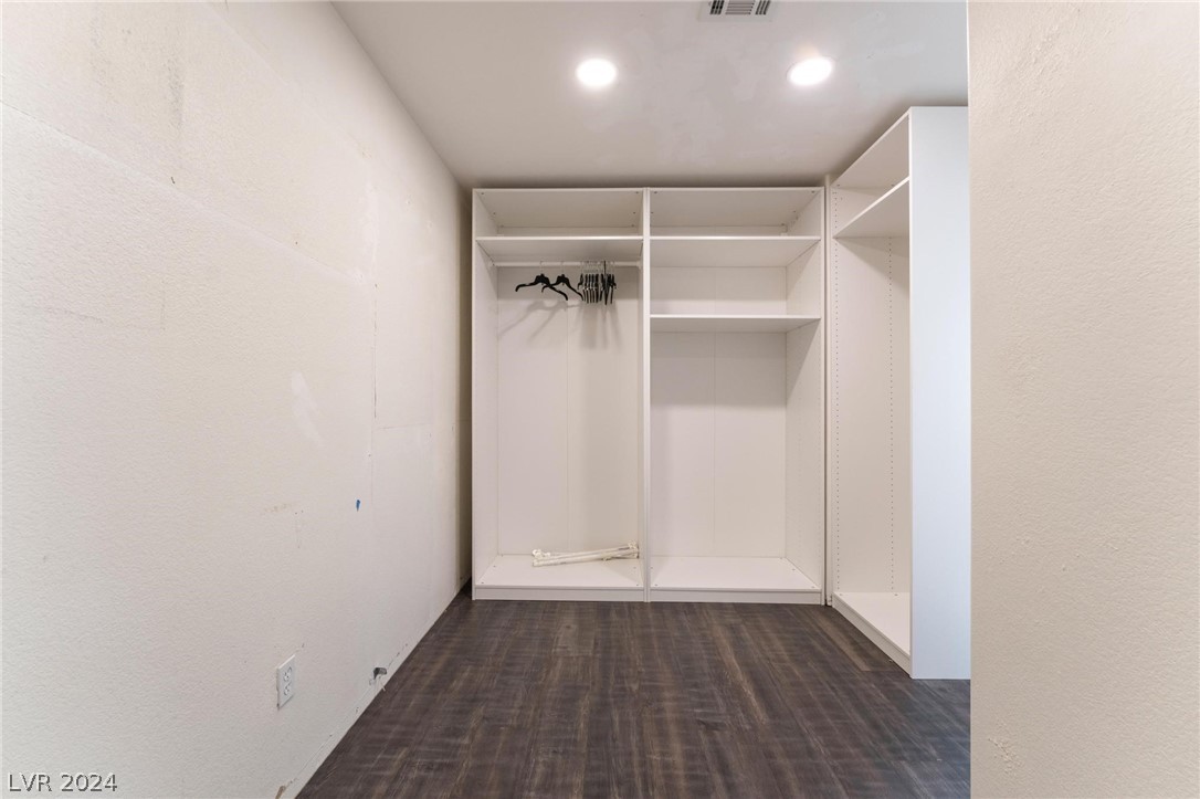 180 Mount Saint Helens Drive