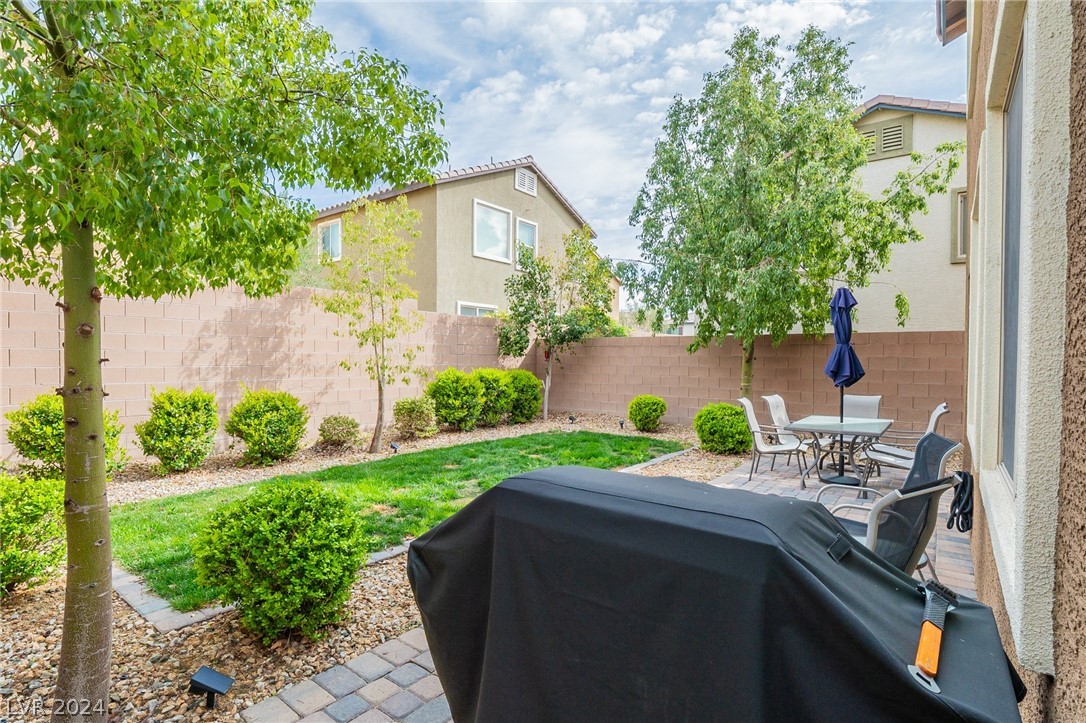 9030 Drummer Bay Avenue