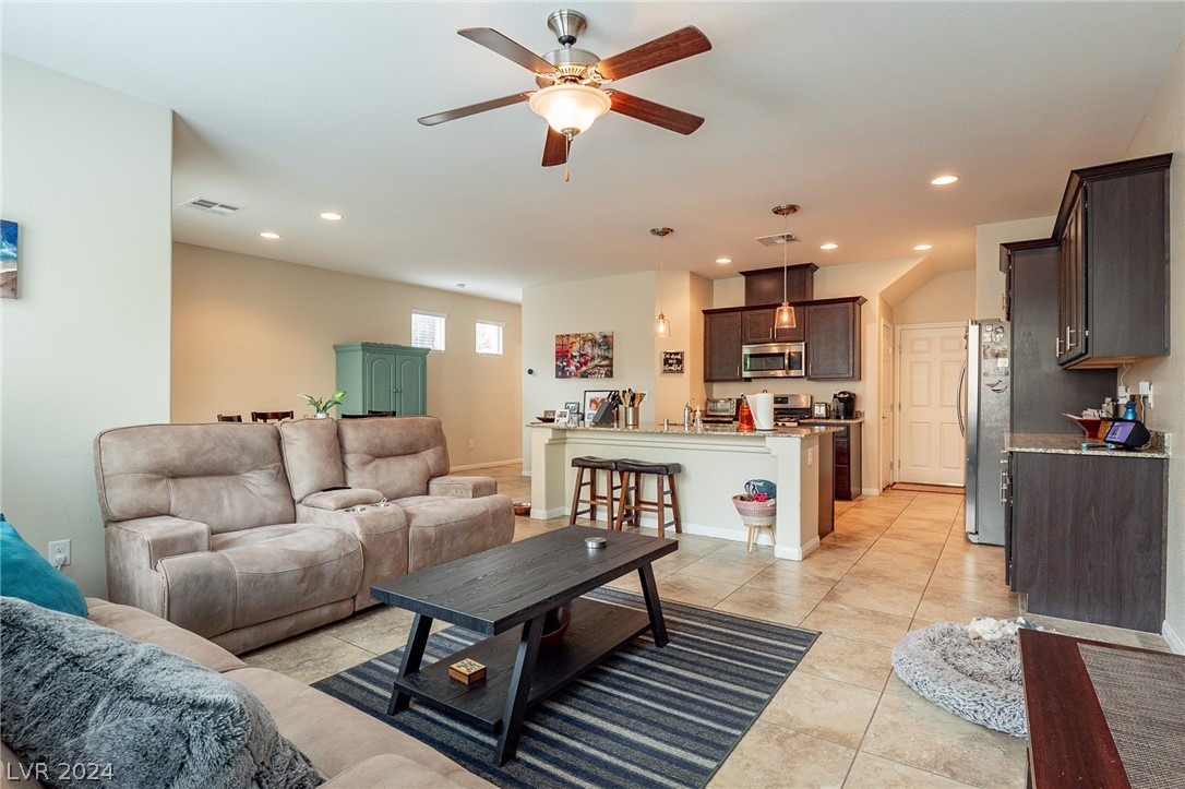 9030 Drummer Bay Avenue