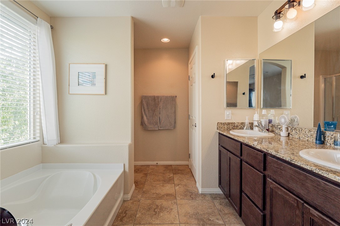 9030 Drummer Bay Avenue