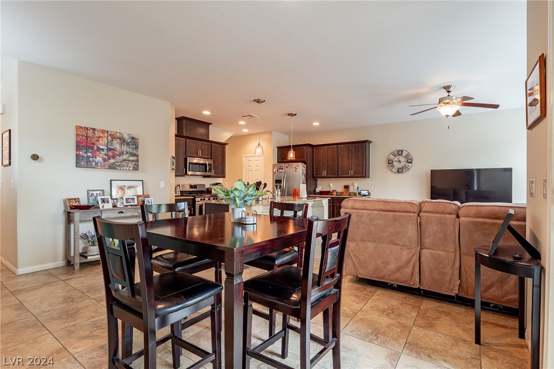 9030 Drummer Bay Avenue