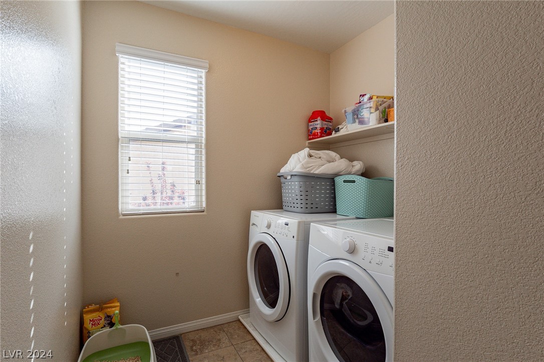 9030 Drummer Bay Avenue