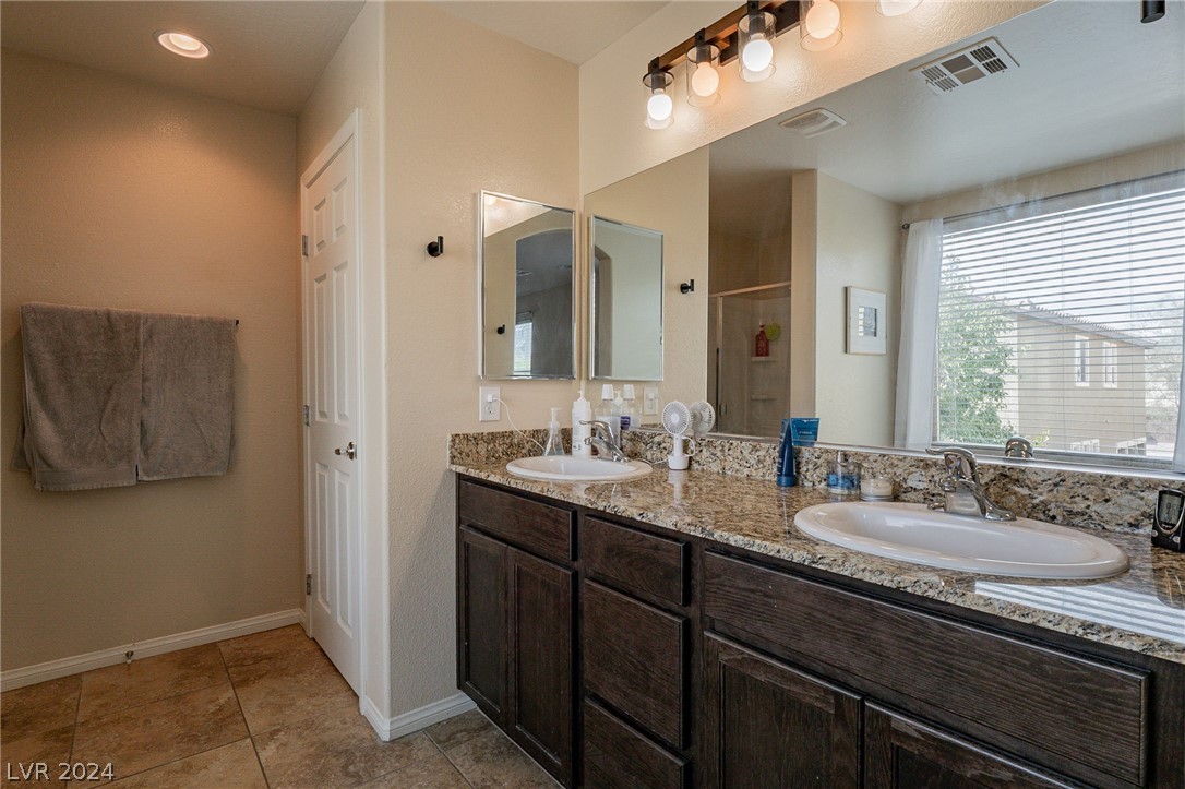 9030 Drummer Bay Avenue