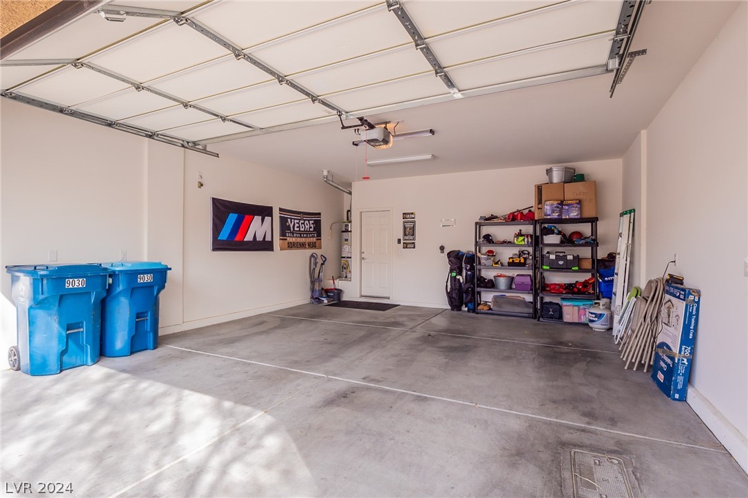 9030 Drummer Bay Avenue