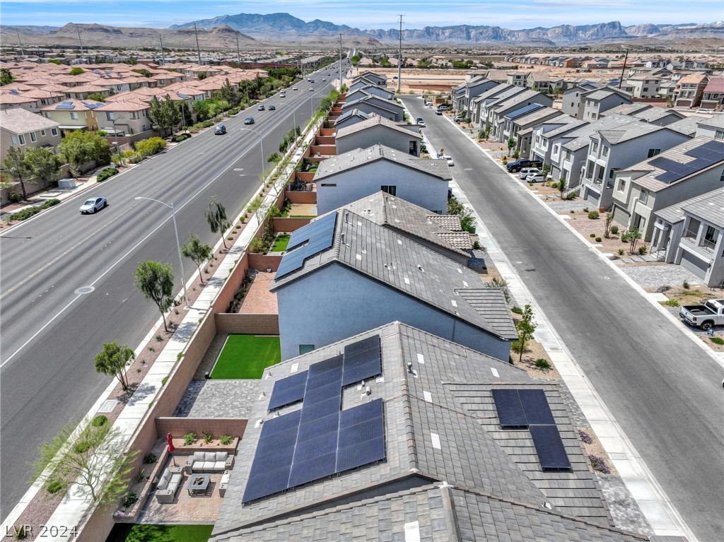 5809 Becklow Gardens Avenue