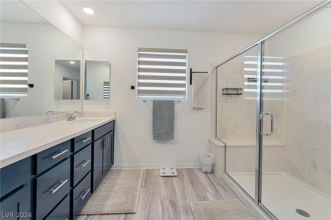 5809 Becklow Gardens Avenue