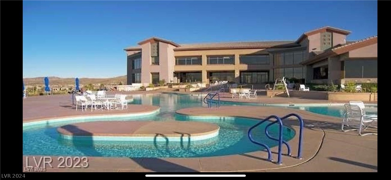 2055 Cambridge Springs Drive