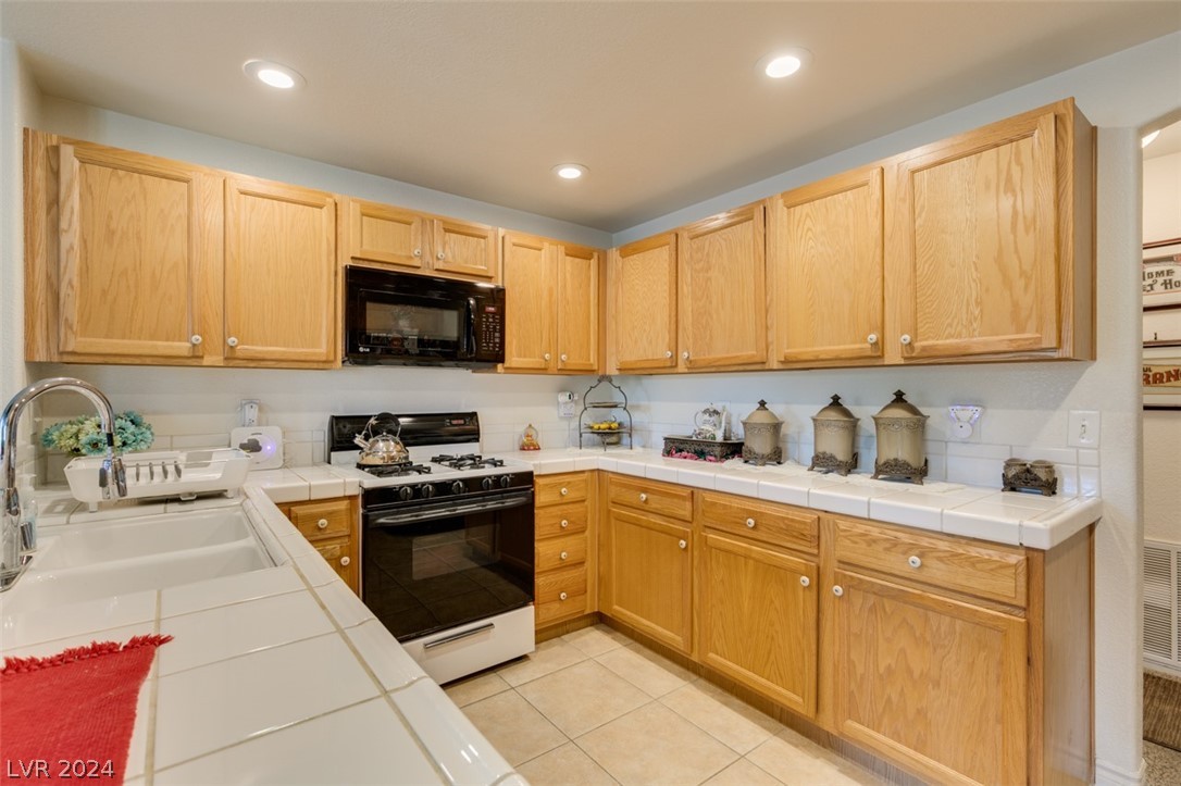 10701 Pappas Lane 101