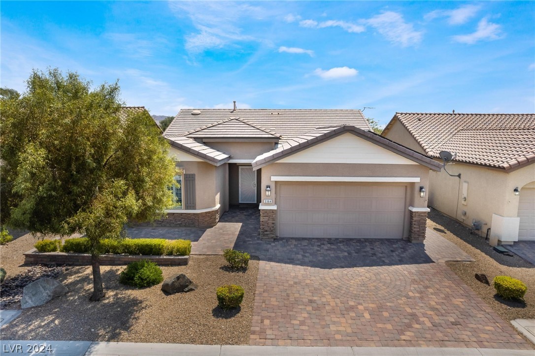 3364 Blue Ribbon Downs Street