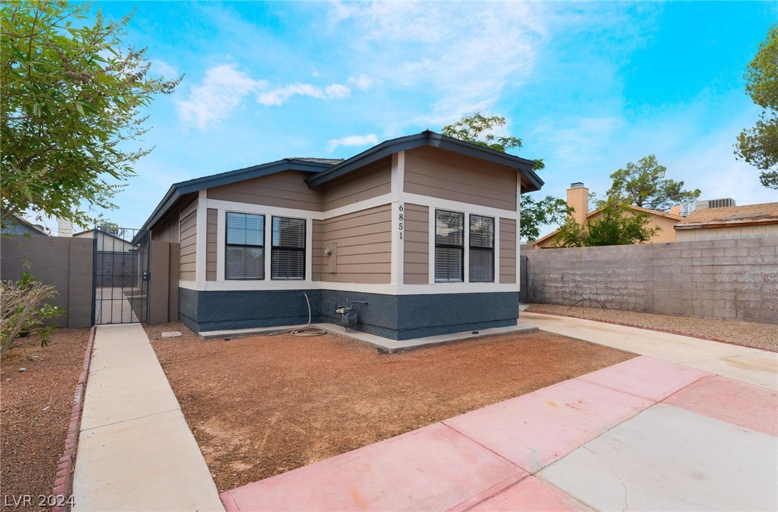 6851 Mangrum Circle