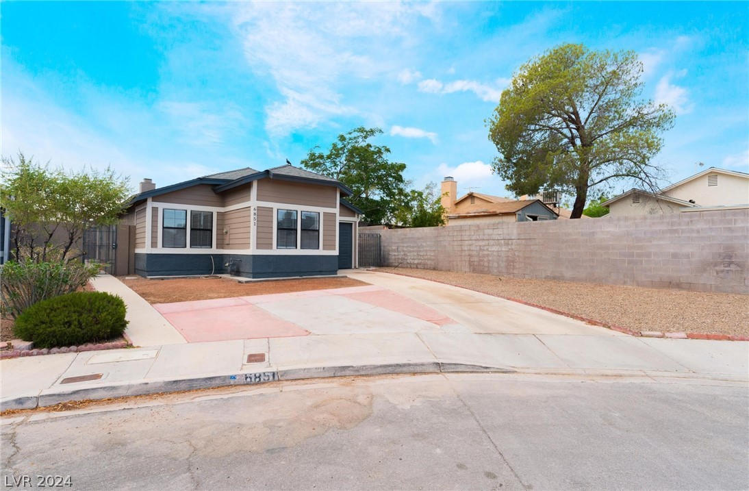 6851 Mangrum Circle