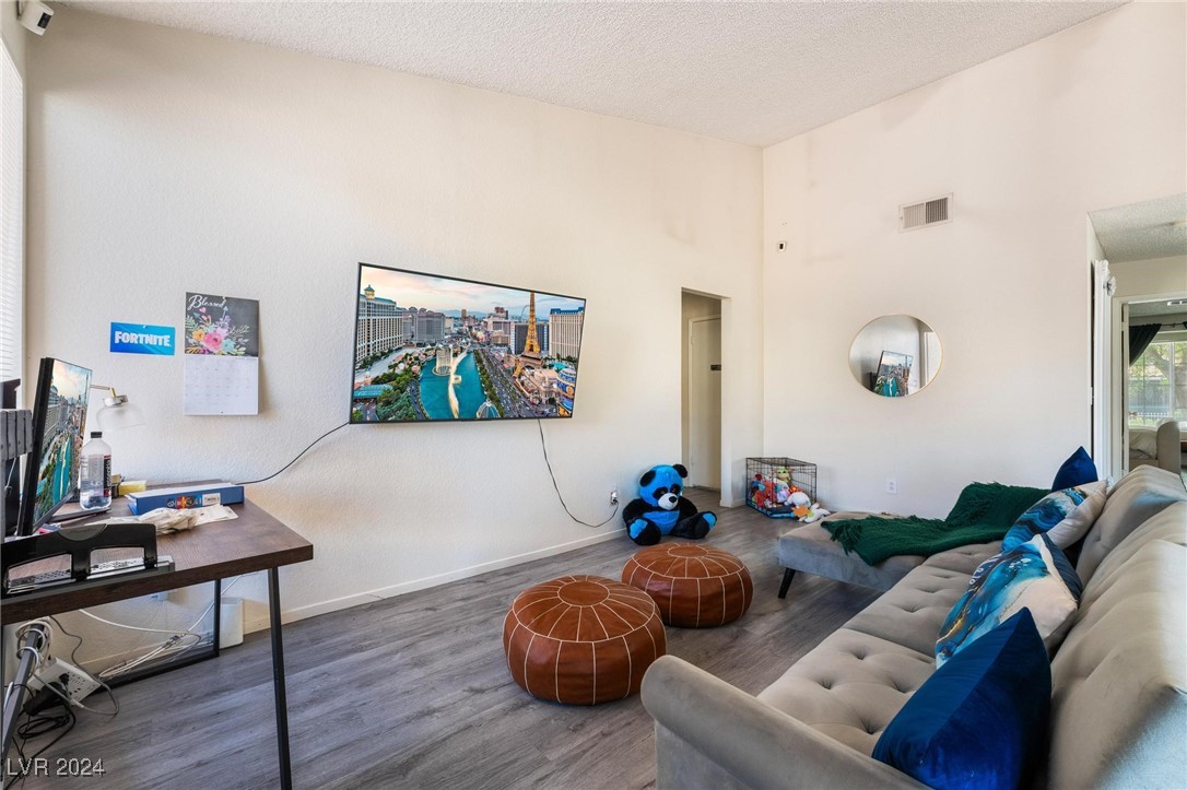 1458 Harmony Hill Drive