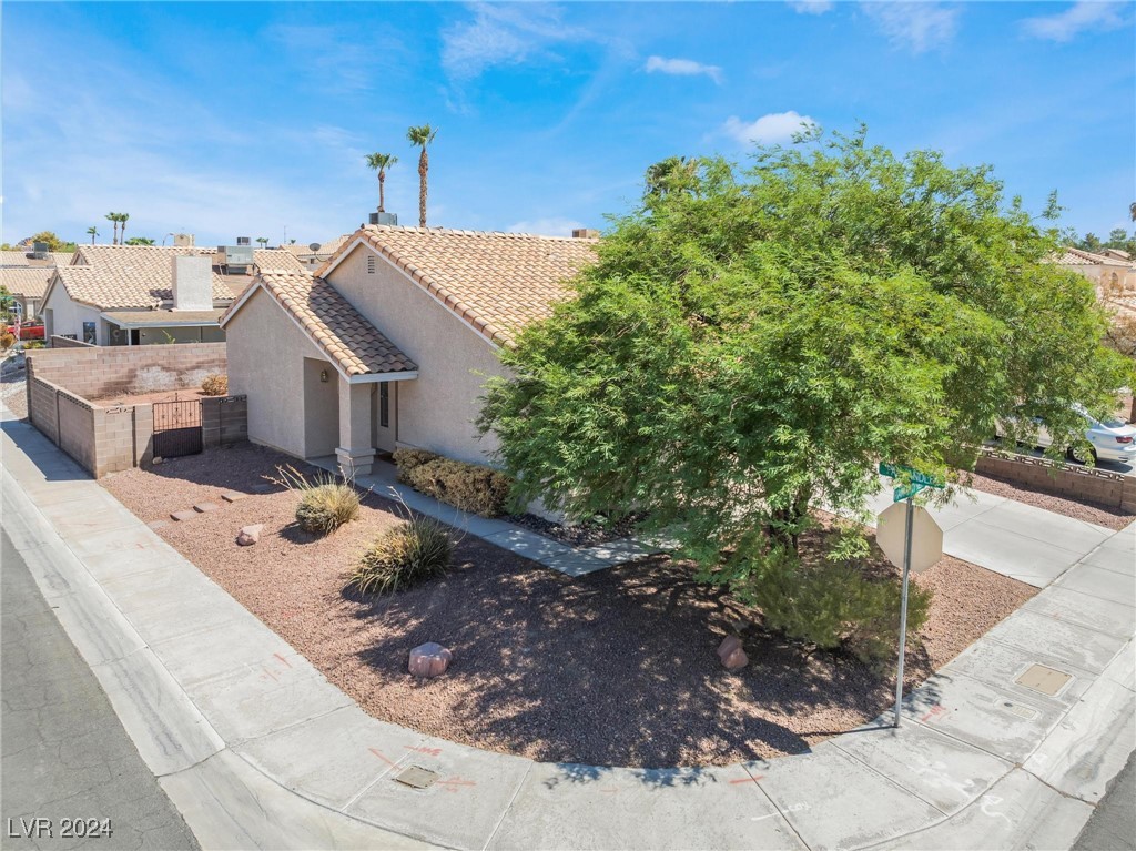 1458 Harmony Hill Drive