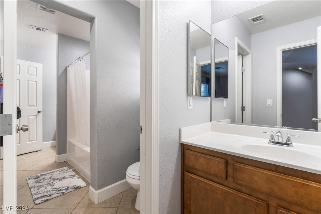 4926 Scholl Canyon Avenue