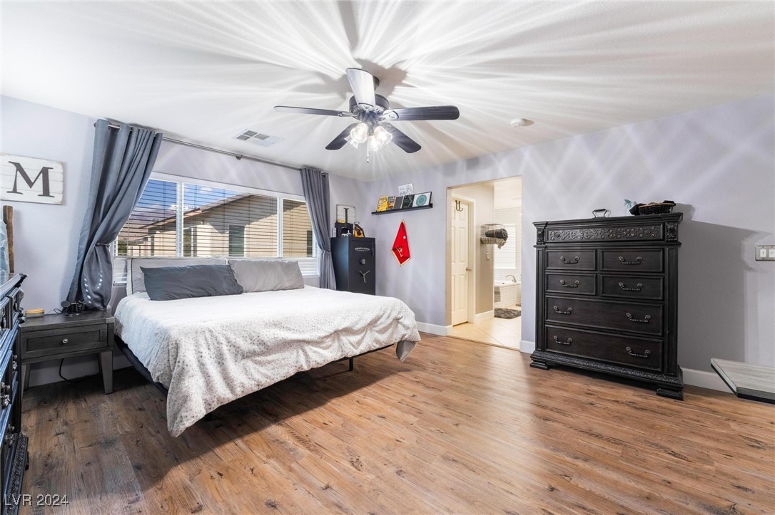 4926 Scholl Canyon Avenue