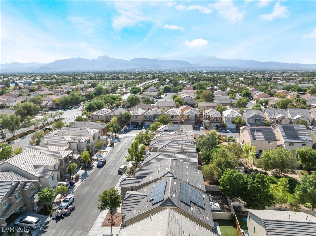 4926 Scholl Canyon Avenue