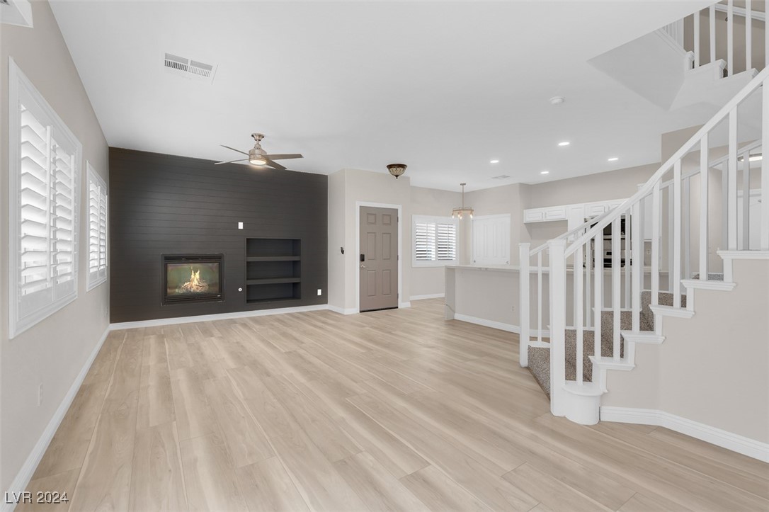 8649 Horizon Wind Avenue 102