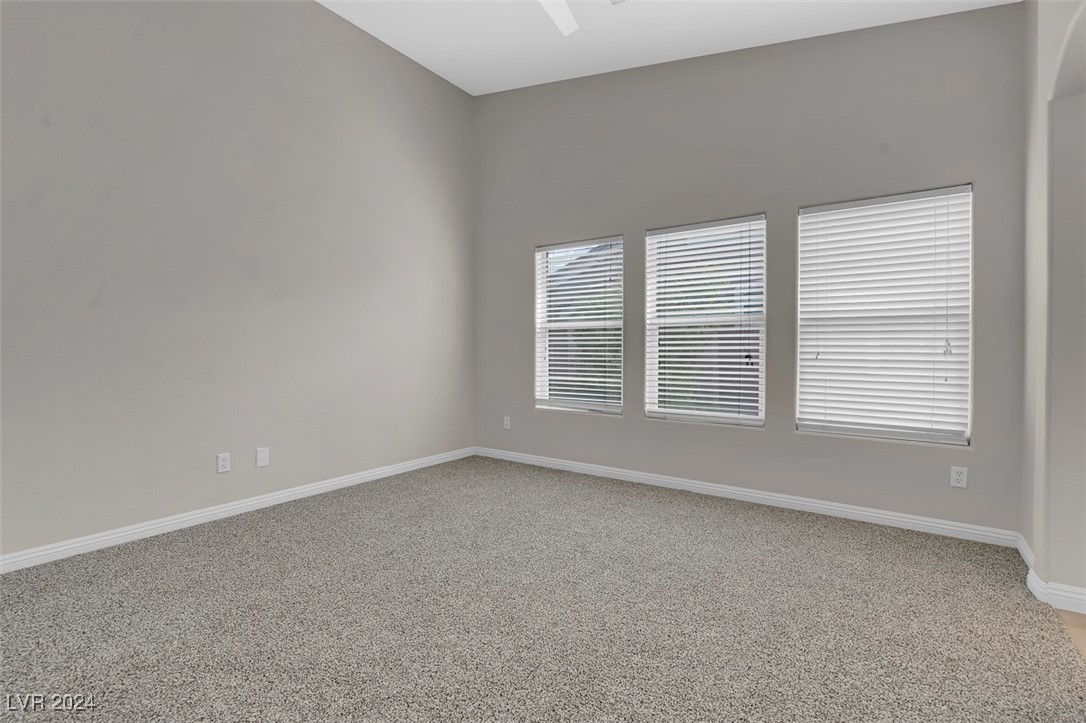 8649 Horizon Wind Avenue 102
