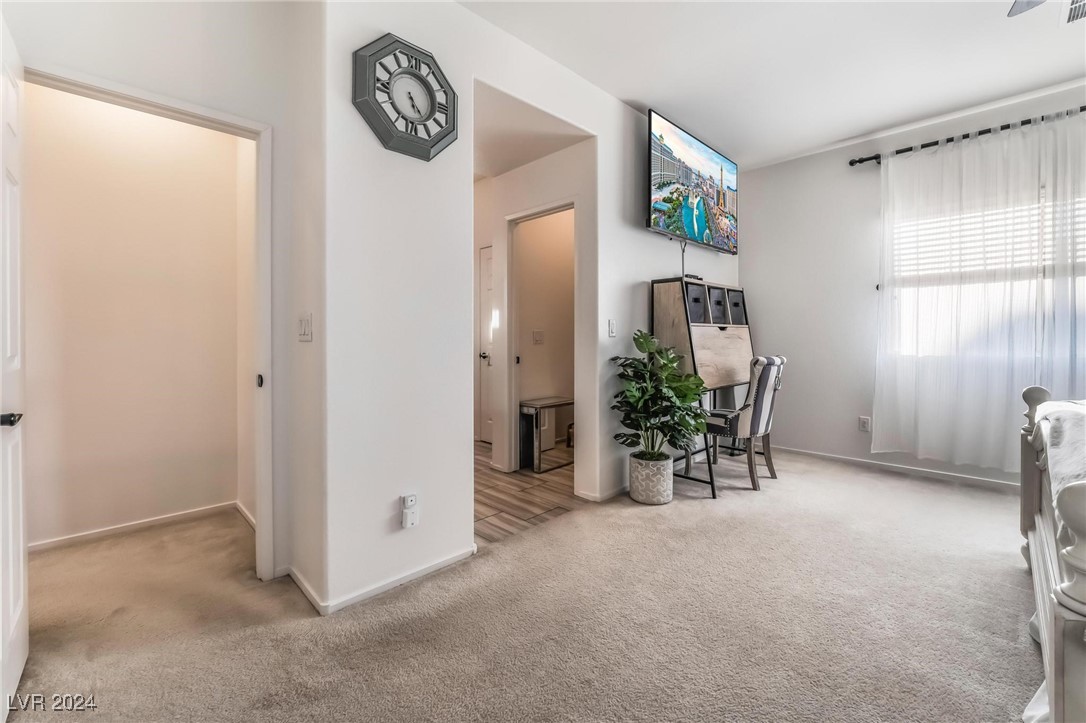 6427 Holland Hills Street