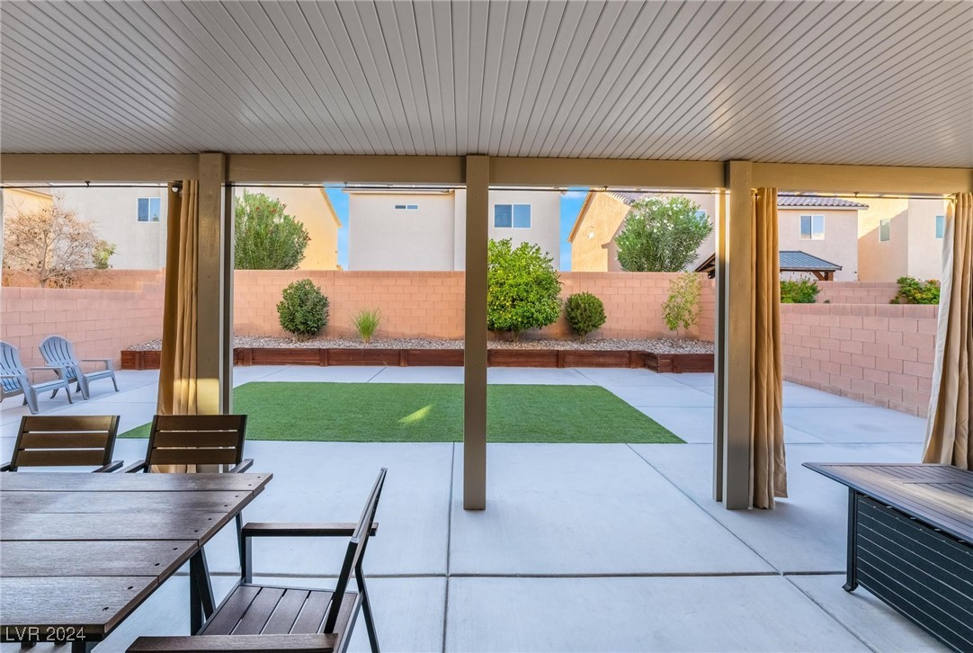 6427 Holland Hills Street