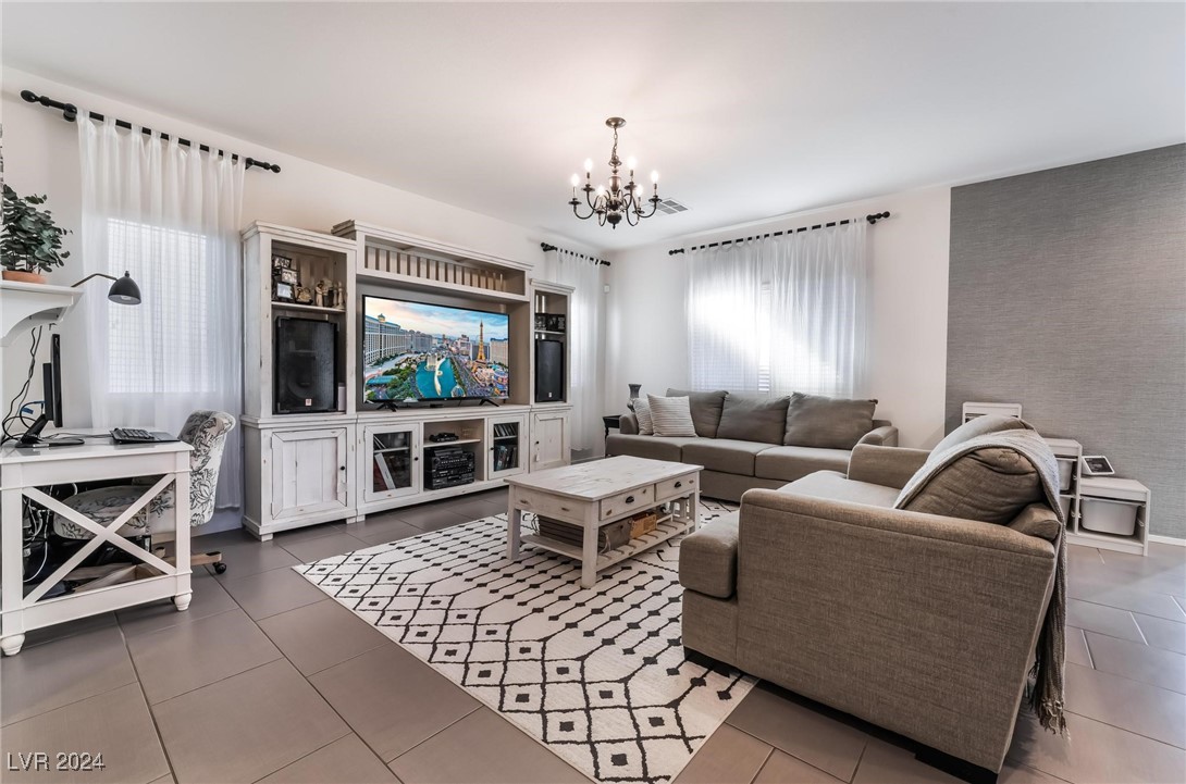 6427 Holland Hills Street