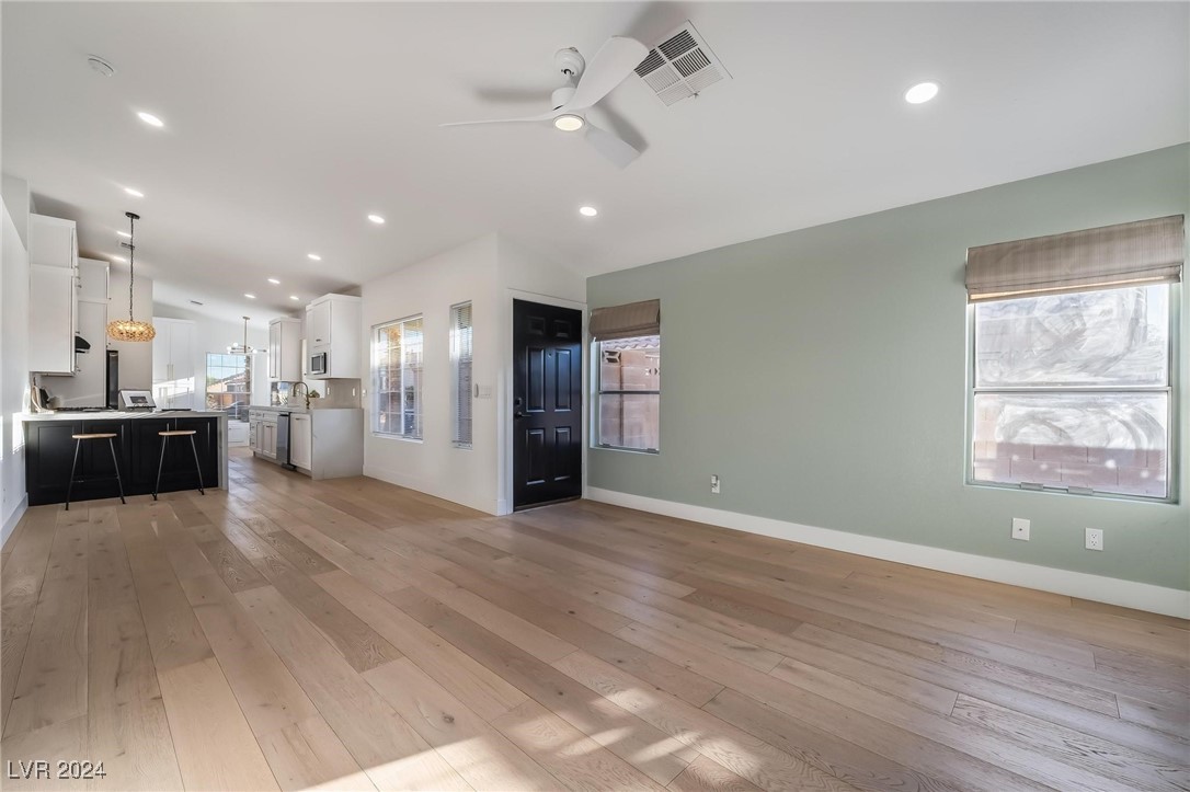 939 Carnival Avenue