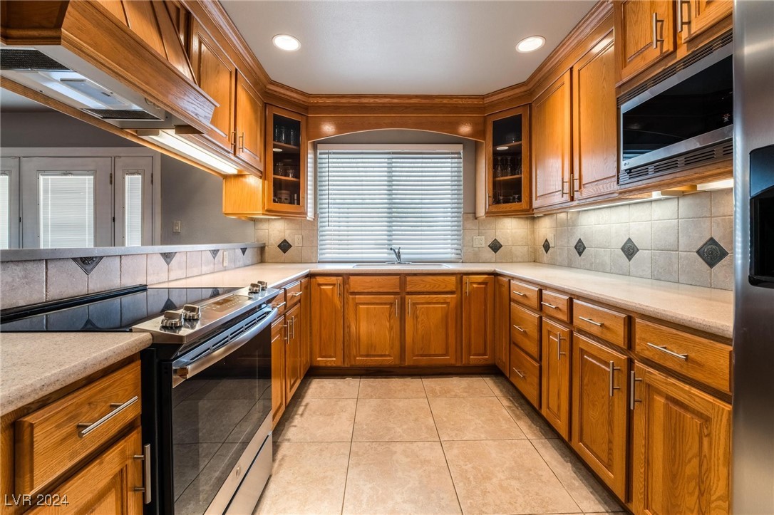 4010 East Twain Avenue