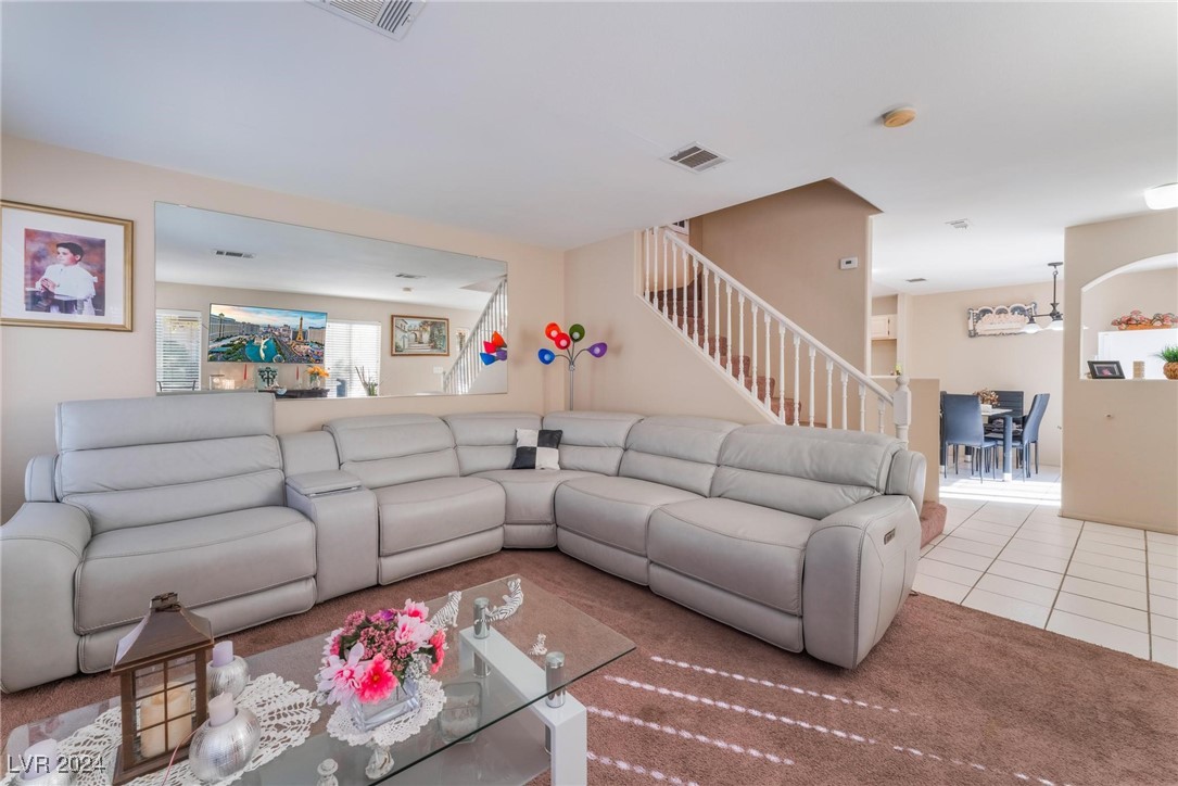 3950 South Sandhill Road 130