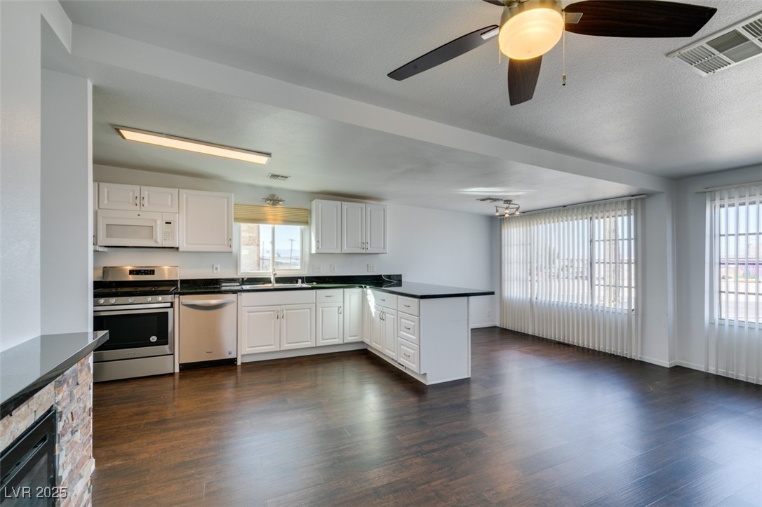 222 Hopi Lane