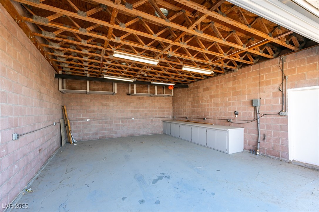 222 Hopi Lane