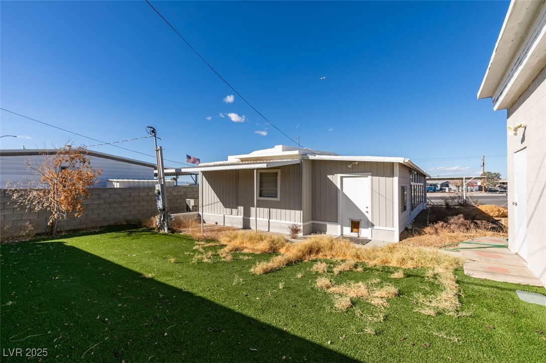 222 Hopi Lane