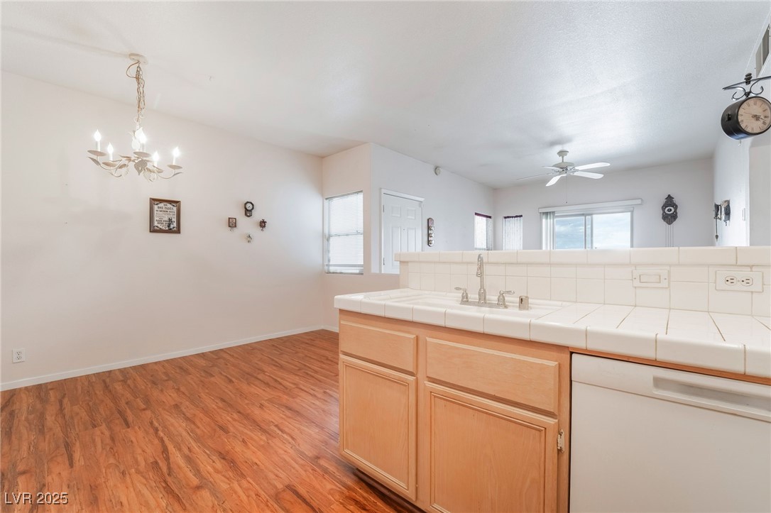 2201 Ramsgate Drive 823