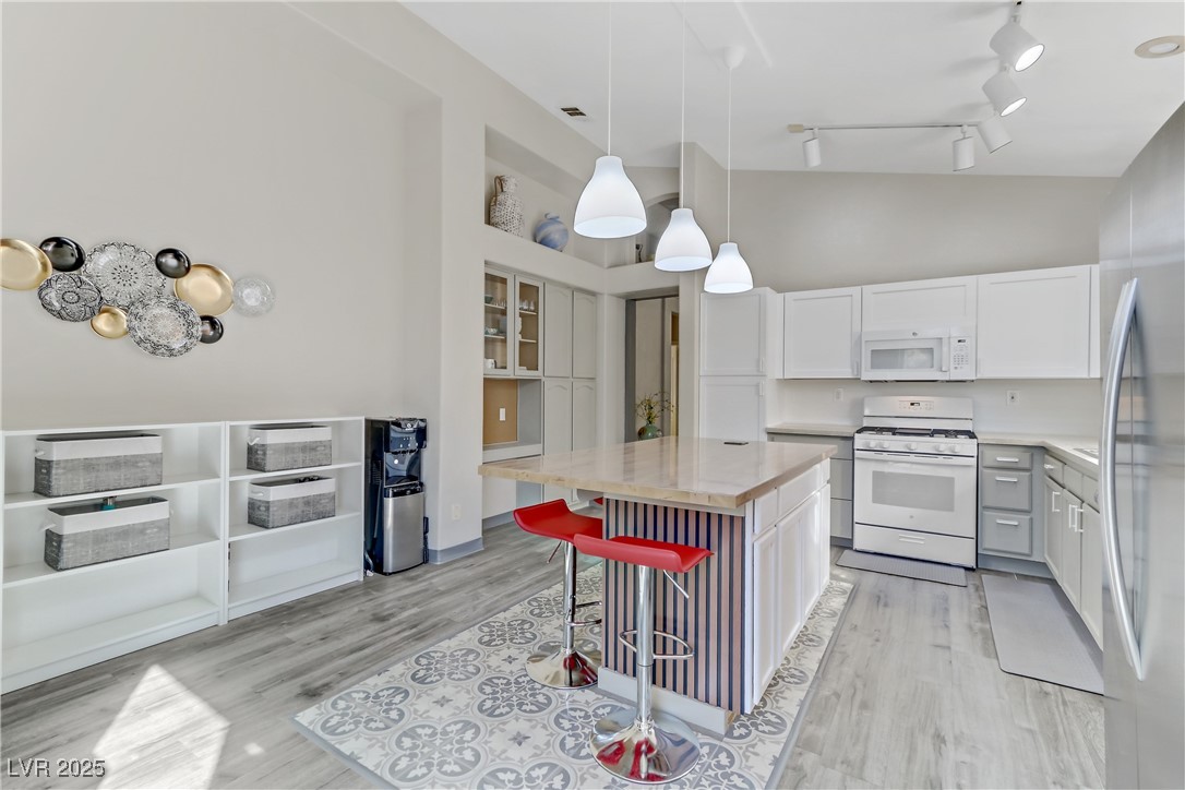 139 Serenade Court
