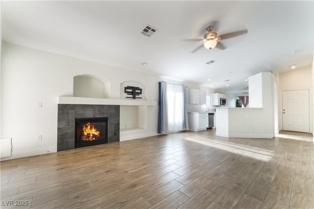 4360 Meadowlark Wing Way