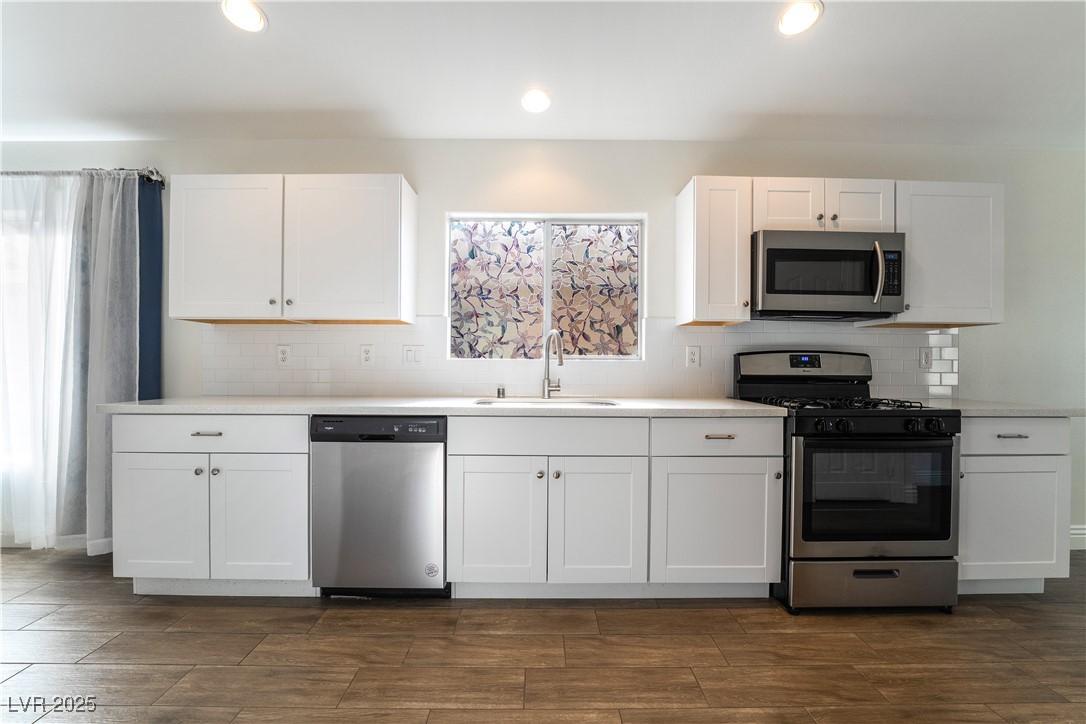 4360 Meadowlark Wing Way