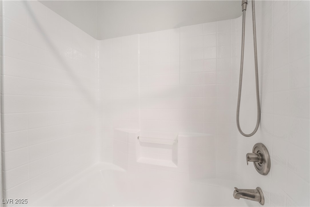 4360 Meadowlark Wing Way