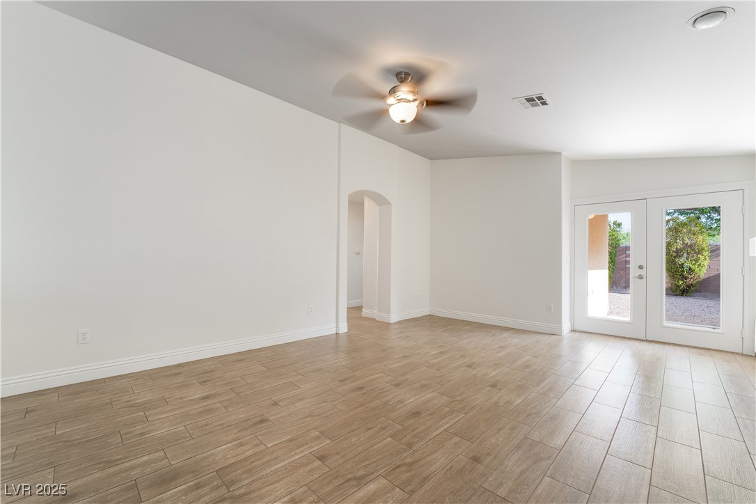 4360 Meadowlark Wing Way