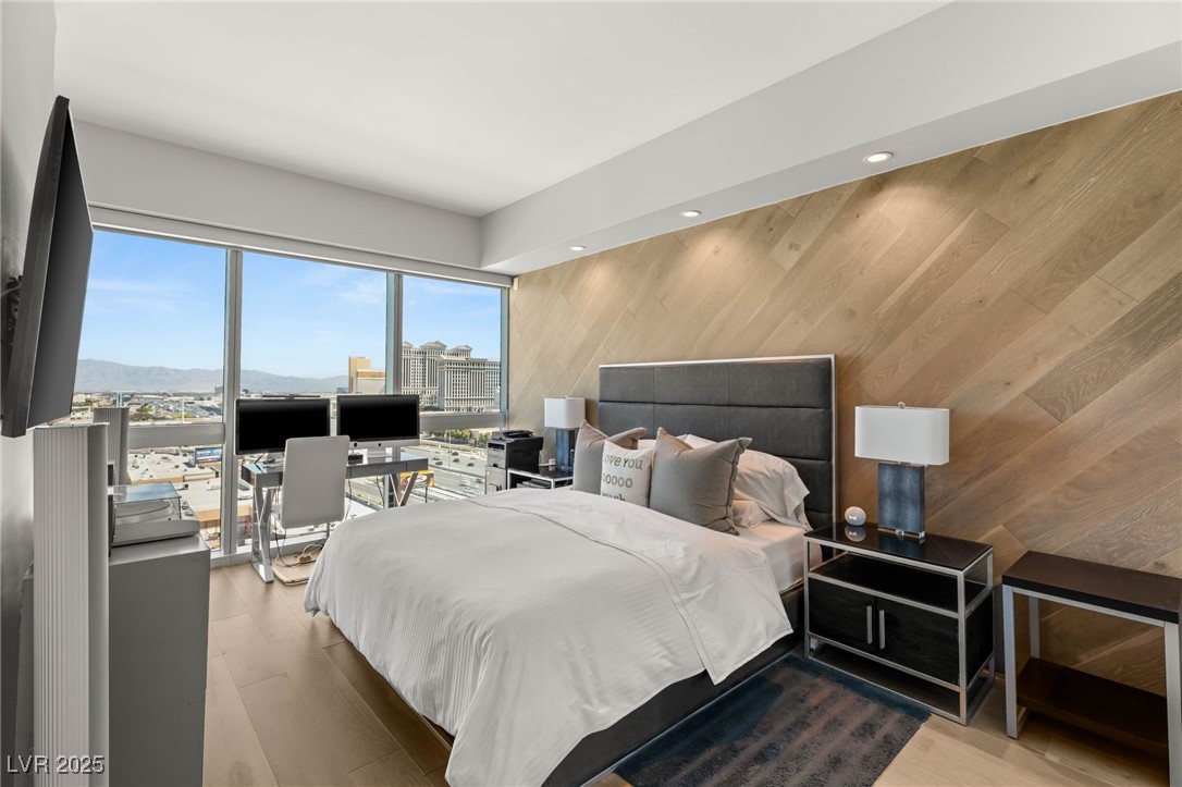 4471 Dean Martin Drive 1210