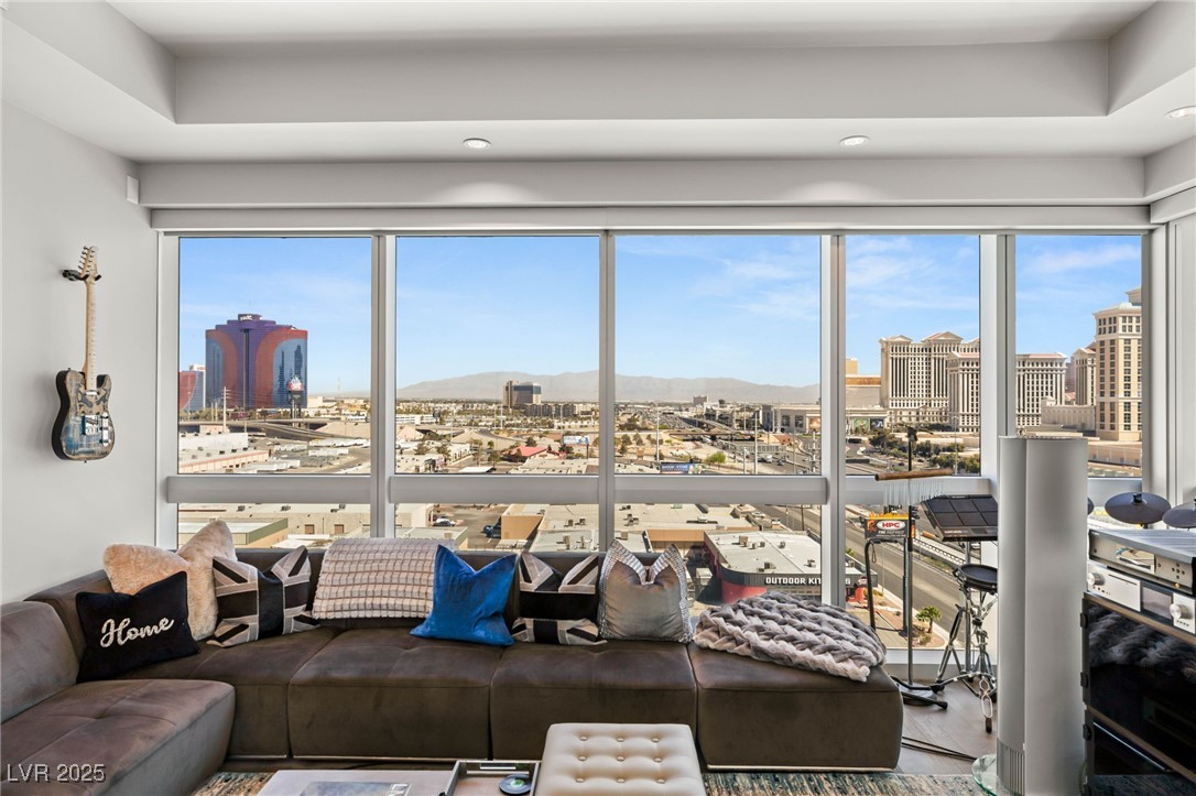 4471 Dean Martin Drive 1210