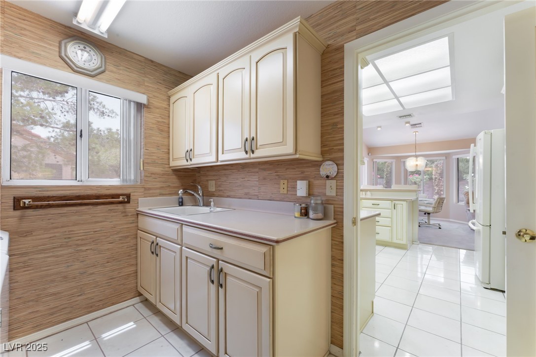 3109 Moongold Court